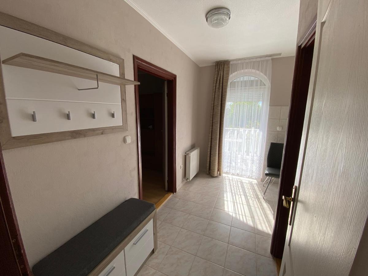 Apartamento Sárga-Kék ház Vonyarcvashegy Exterior foto